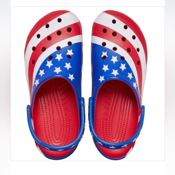 Crocs | American Flag Clogs | Adult Unisex Size: Men 8 Women 10 - Picture 2 of 7